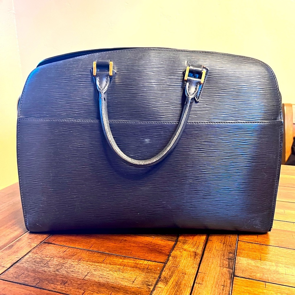 💎Louis Vuitton✨EPI Sorbonne Bag 💎 Authentic💎
